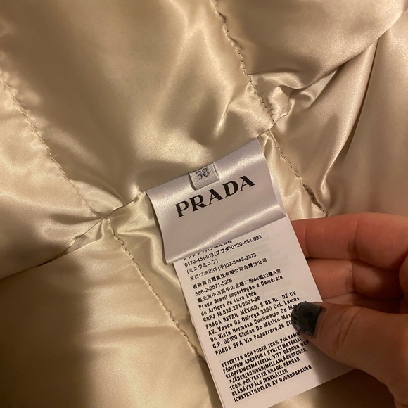 Prada Womens Puffer Coat Size 38 - Picture 7 of 15